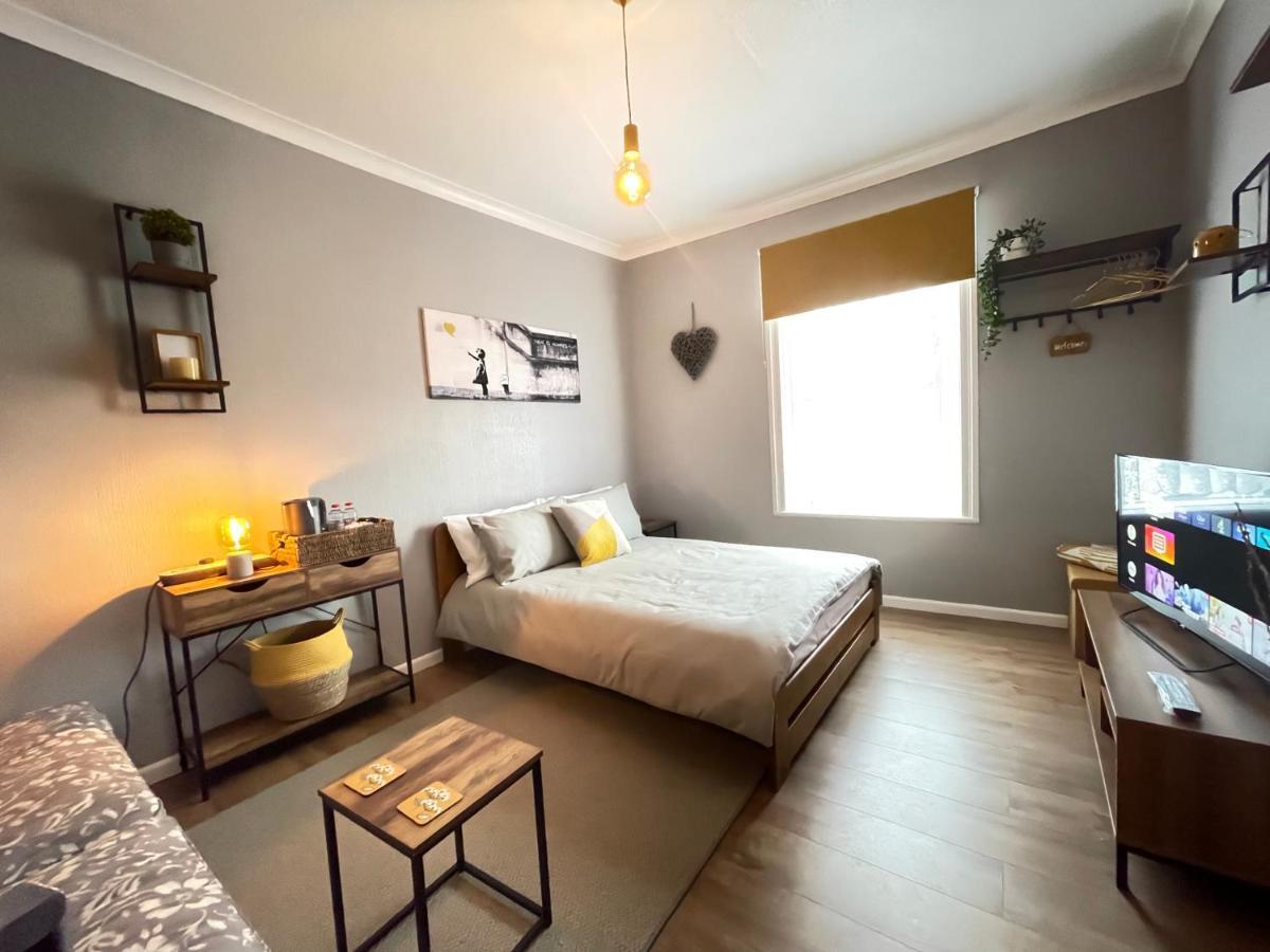 Westend Holiday Room 4 布雷肯 外观 照片